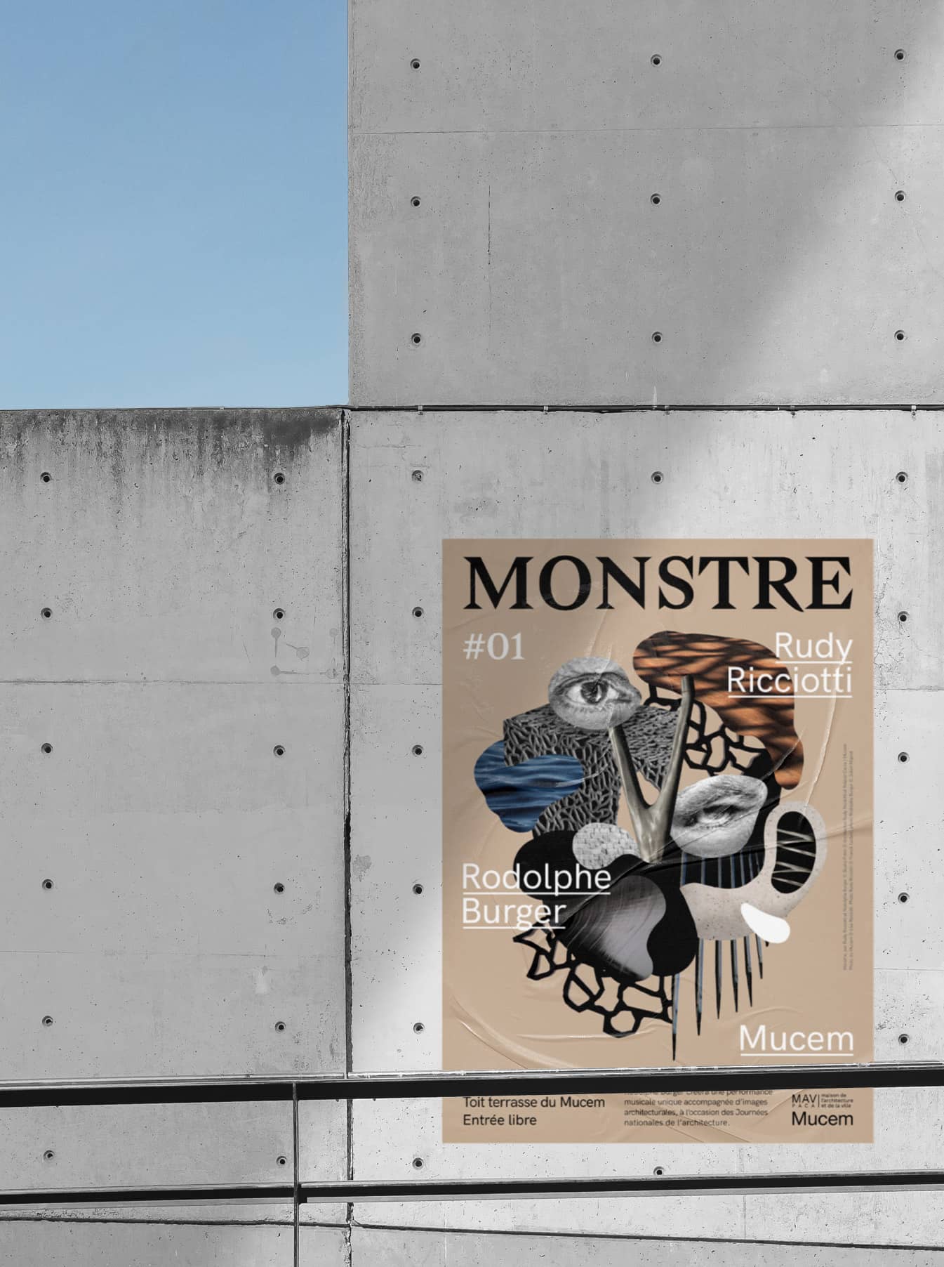 Affiche de l'événement "Monstre" au Mucem sur un mur en béton en extérieur
